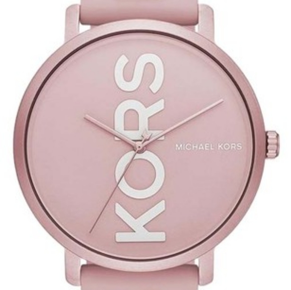 Michael Kors silicone watch💗 - Picture 13 of 13